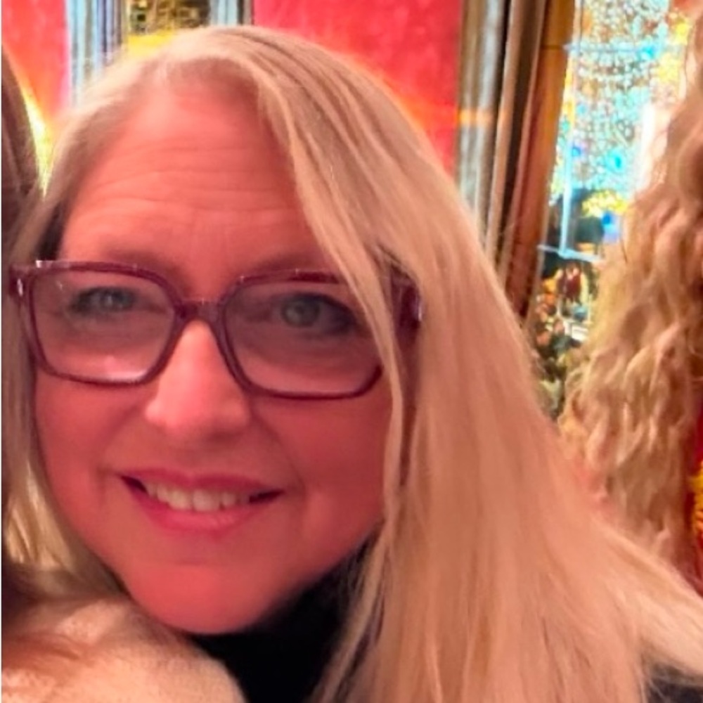 Meet your Posher, Kelly
